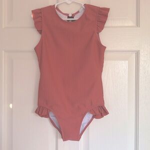 Minnow Girls Rose Ruffled One Piece Swimsuit Bow & Keyhole Back Size 7/8